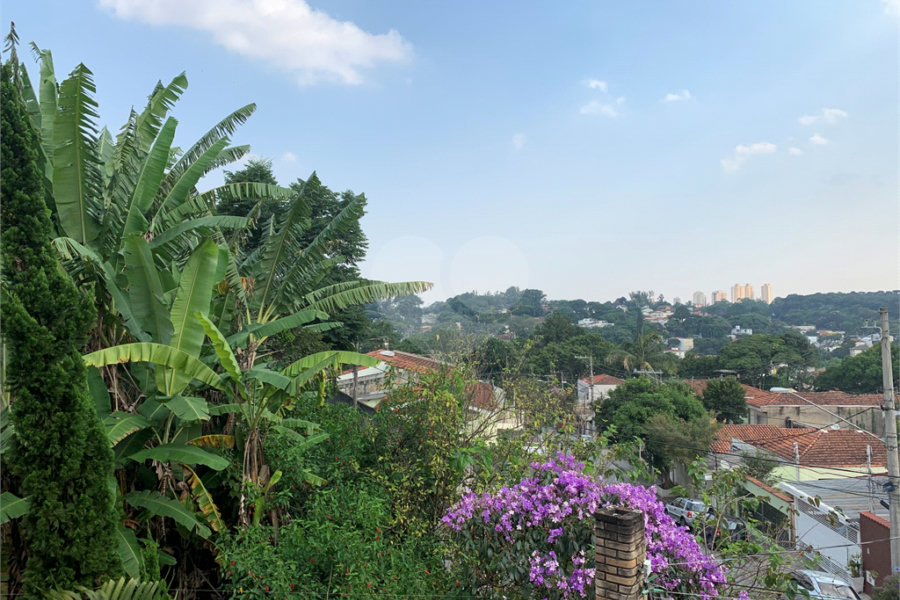 Sobrado à venda com 3 quartos, sendo 1 suíte, em Tremembé, São Paulo, SP