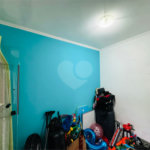 Casa à venda com 4 quartos, sendo 2 suítes, em Parque Santo Antônio, Guarulhos, SP