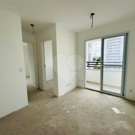 Apartamento à venda com 2 quartos, sendo 1 suíte, em Vila Galvão, Guarulhos, SP