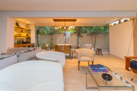 Apartamento à venda com 2 suítes em Alto da Boa Vista, São Paulo, SP