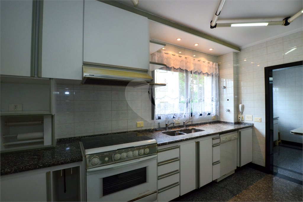 Apartamento à venda com 4 quartos, sendo 2 suítes, em Vila Monumento, São Paulo, SP