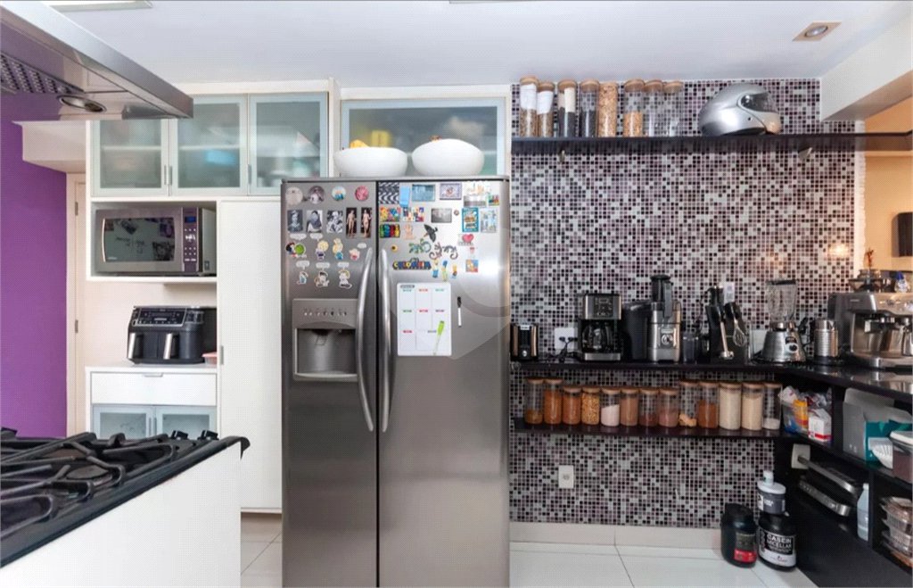 Apartamento para alugar com 3 quartos, sendo 1 suíte, em Água Branca, São Paulo, SP