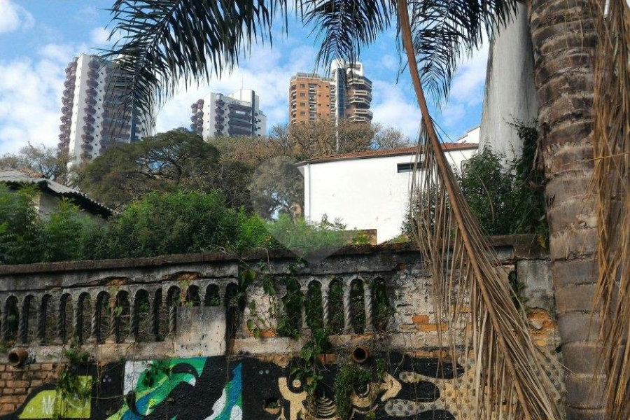 Terreno à venda em Água Fria, São Paulo, SP