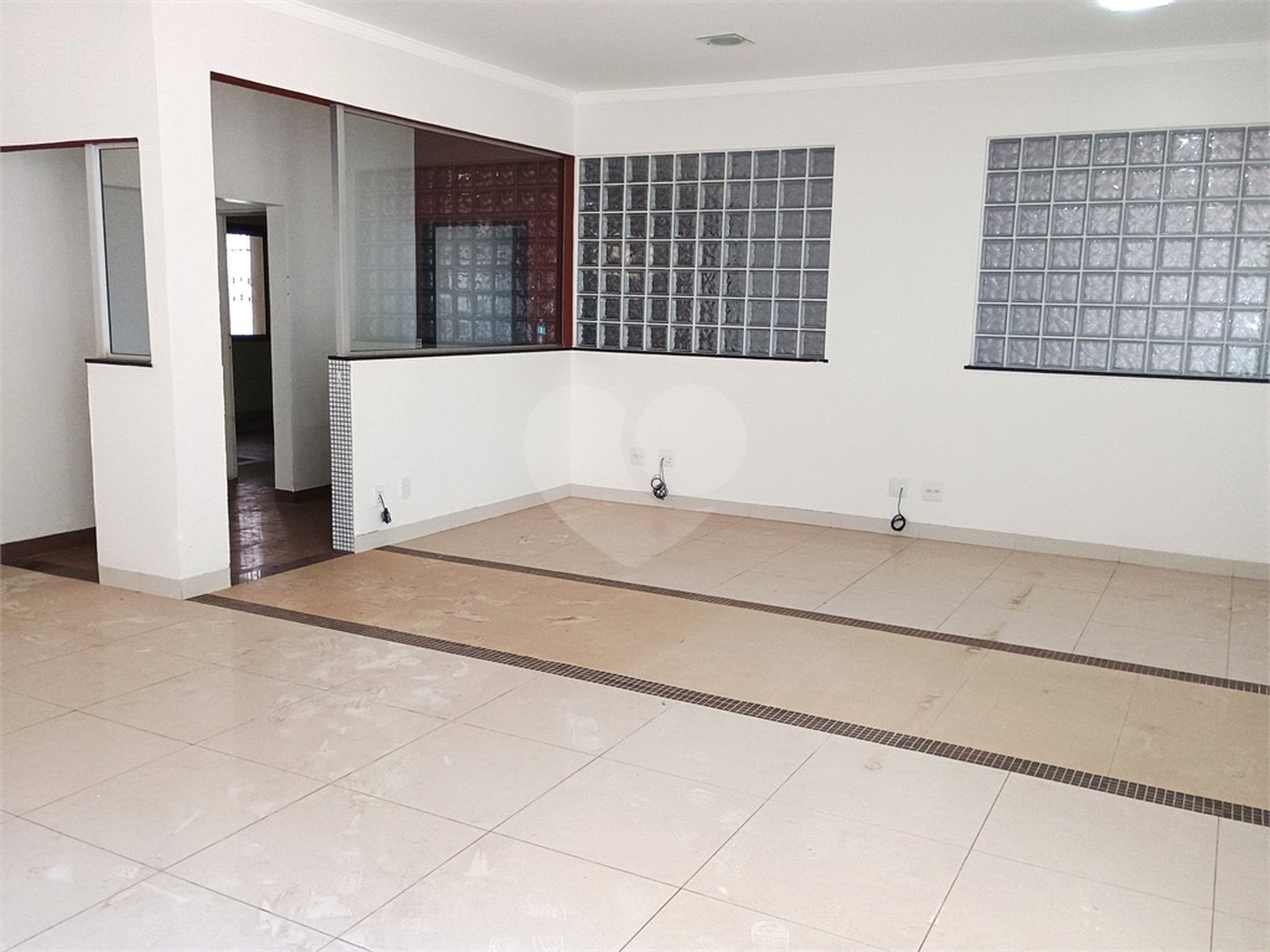Casa para alugar com 1 quarto, sendo 2 suítes, no Centro, Ribeirão Preto, SP