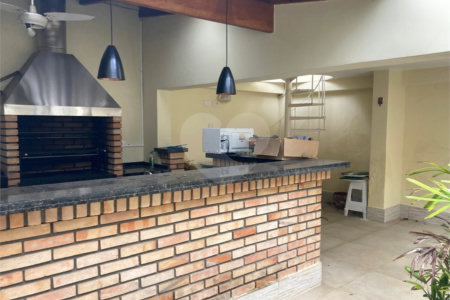 Casa para alugar com 3 quartos, sendo 1 suíte, em Santo Amaro, São Paulo, SP