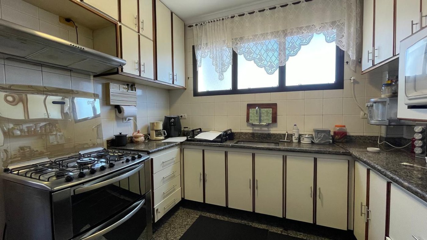 Apartamento com 4 dormitórios à venda, 180 m² por R$ 1.585.000,00 - Embaré - Santos/SP
