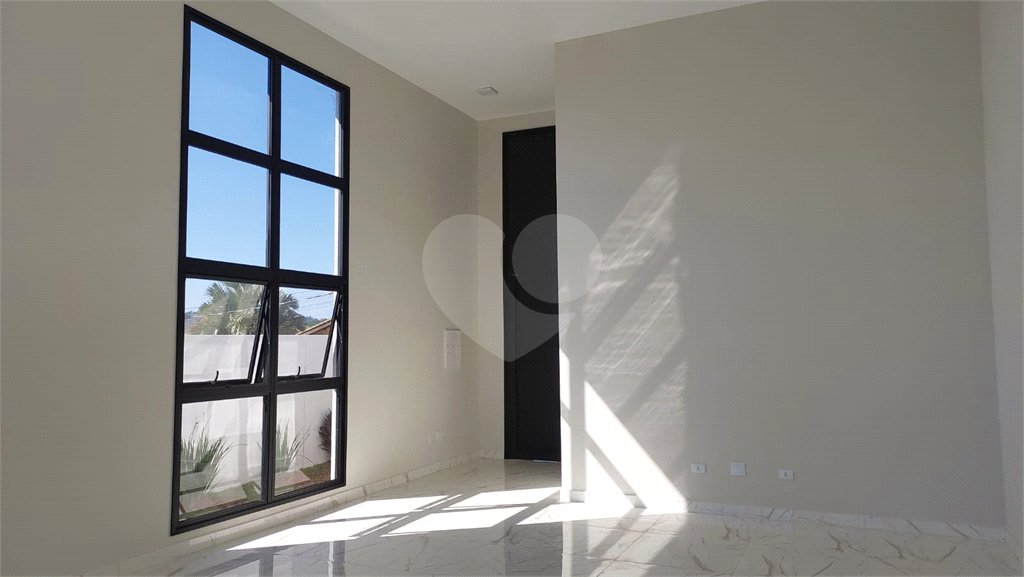 Casa à venda com 3 suítes no condomínio Shambala III, Atibaia - SP