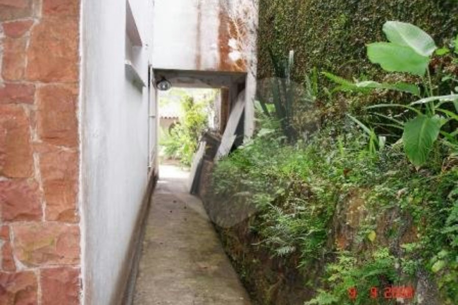 Sobrado à venda com 5 quartos, sendo 3 suítes,  em Vila Irmãos Arnoni, São Paulo, SP