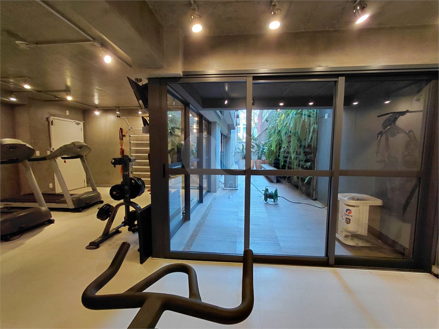 Apartamento à venda com 1 suíte em Vila Pompéia, São Paulo, SP