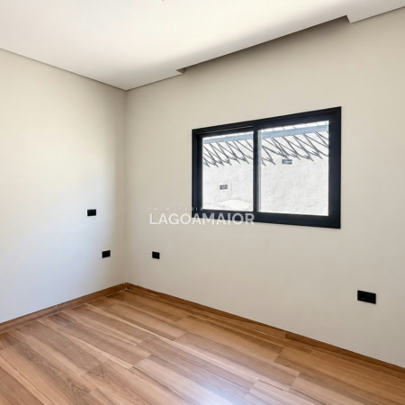 Casa à venda ou para alugar com 4 quartos, sendo 2 suítes, no Centro, Três Lagoas - MS