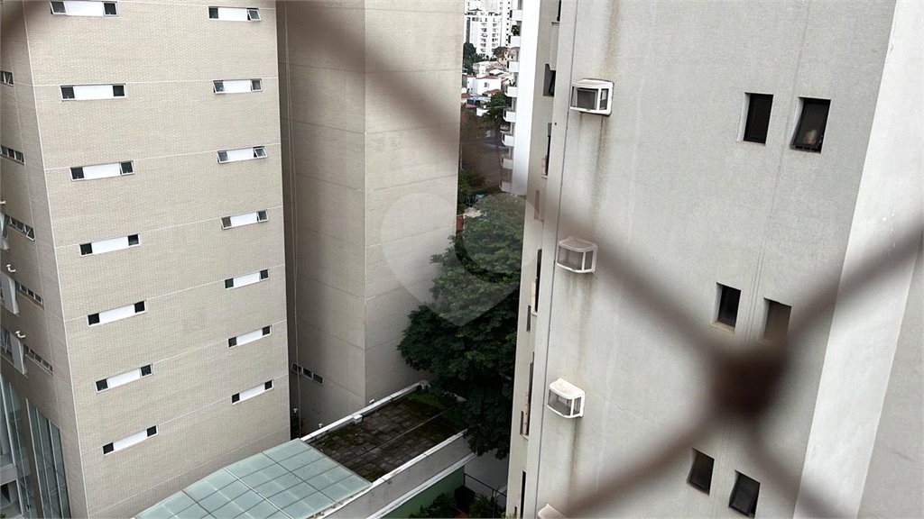 Apartamento à venda com 3 quartos, sendo 2 suítes, em Perdizes, São Paulo, SP