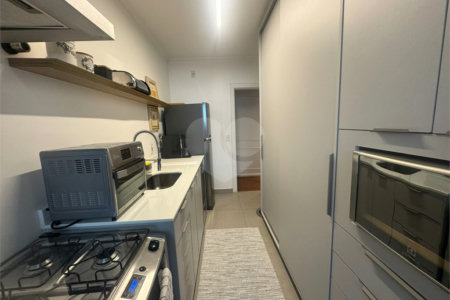 Apartamento à venda com 3 suítes em Indianópolis, São Paulo, SP