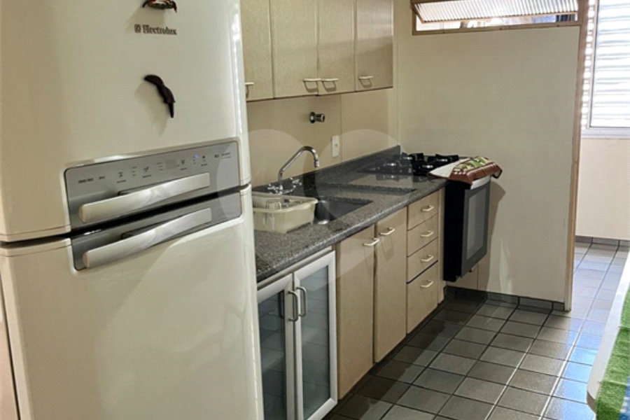 Apartamento à venda com 2 quartos em Bela Vista, São Paulo, SP