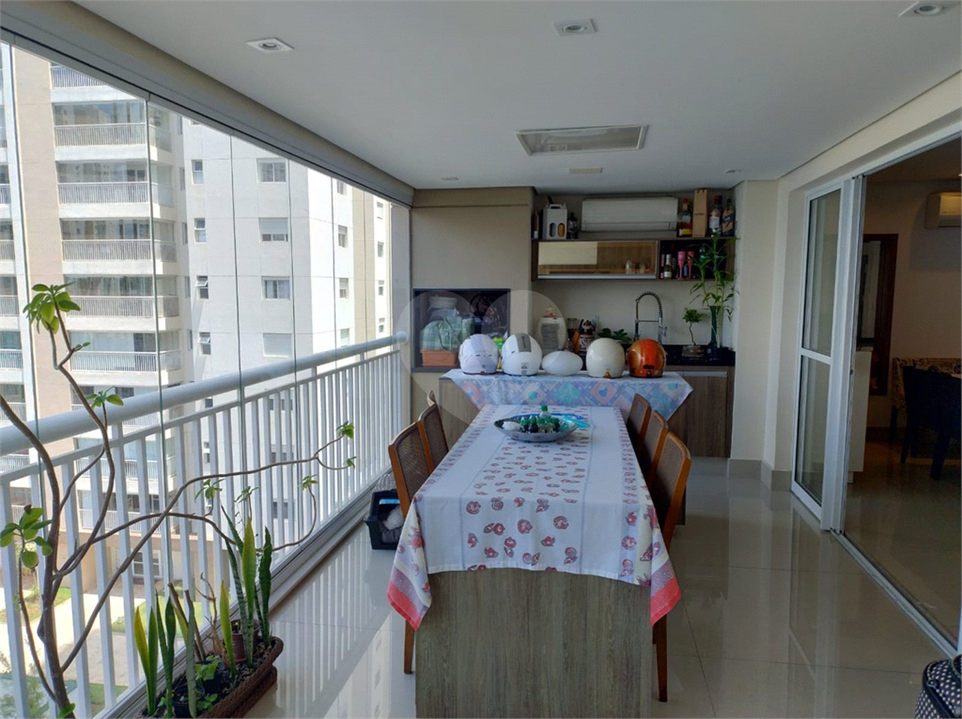 Apartamento à venda com 3 quartos, sendo 1 suíte,  no Centro, São Bernardo do Campo, SP