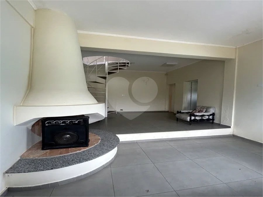 Sítio à venda com 5 quartos, sendo 2 suítes,  em Marmeleiro, São Roque, SP