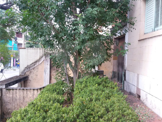 Terreno à venda com 3 quartos em Vila Guilherme, São Paulo, SP