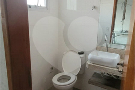 Cobertura à venda com 4 quartos, sendo 3 suítes, em Bangú, Santo André, SP
