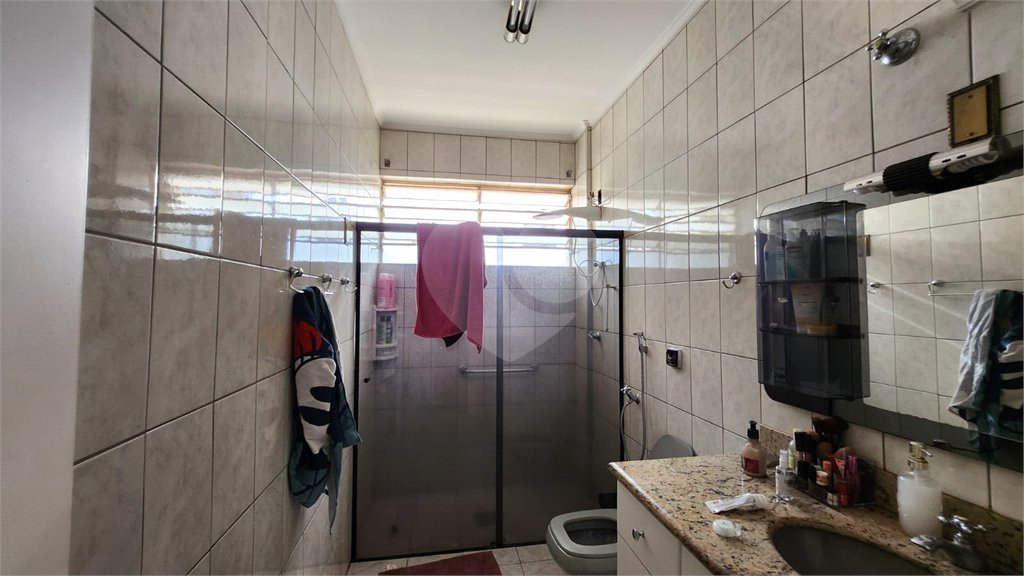 Apartamento à venda com 2 quartos, sendo 1 suíte, no Centro, Araraquara, SP