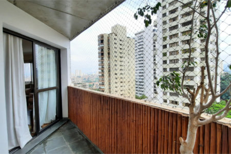 Apartamento à venda com 4 quartos, sendo 3 suítes, em Santana, São Paulo, SP