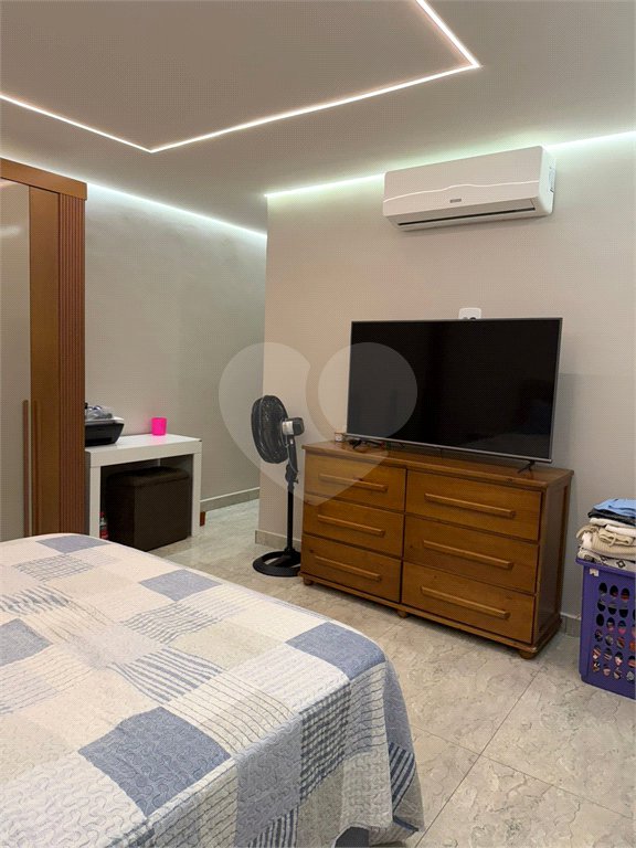 Duplex à venda com 2 quartos, sendo 1 suíte, em Campo Grande, Rio de Janeiro, RJ