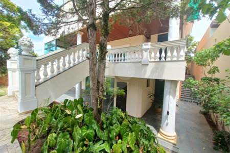 Casa à venda com 6 suítes no condomínio Portal da Raposo, Sorocaba - SP