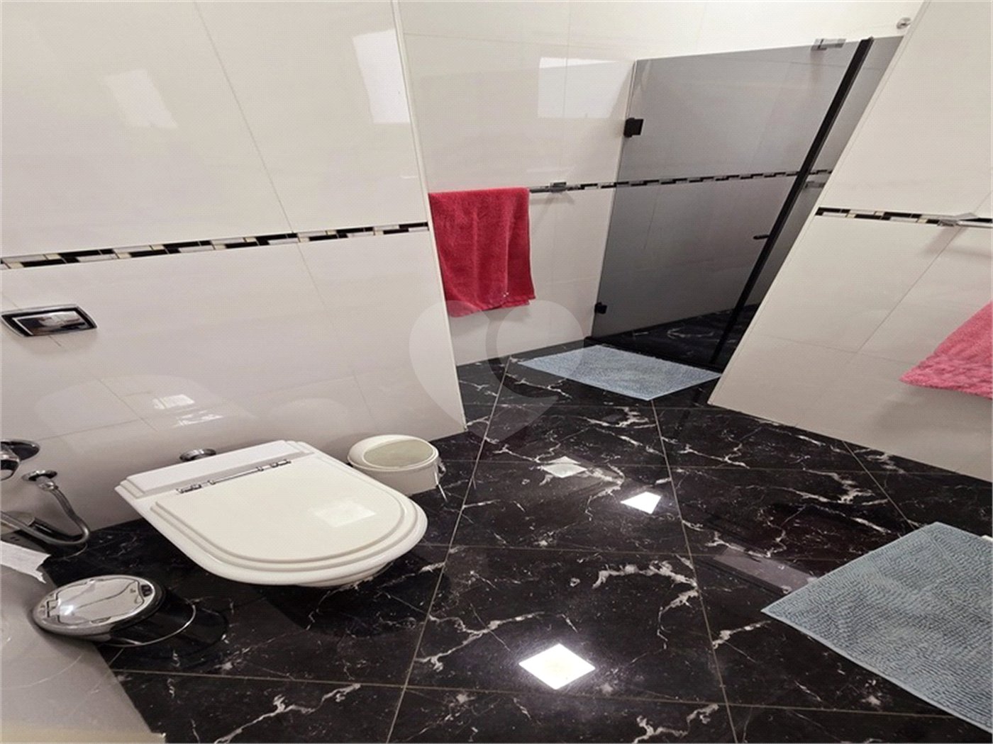 Casa à venda com 4 suítes no condomínio Jardim Residêncial da Villa Suiça, Indaiatuba - SP