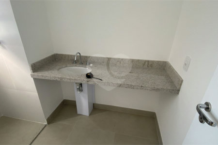 Apartamento à venda com 2 suítes em Pinheiros, São Paulo, SP
