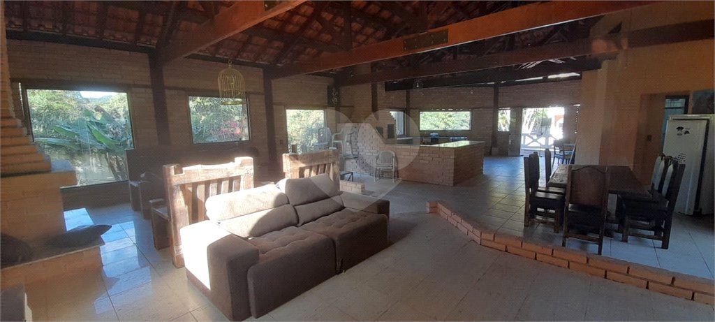 Casa à venda com 3 quartos, sendo 1 suíte, em Roseira, Mairiporã, SP