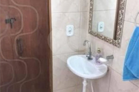 Apartamento à venda com 2 quartos, sendo 1 suíte,  em Parque das Nações, Santo André, SP