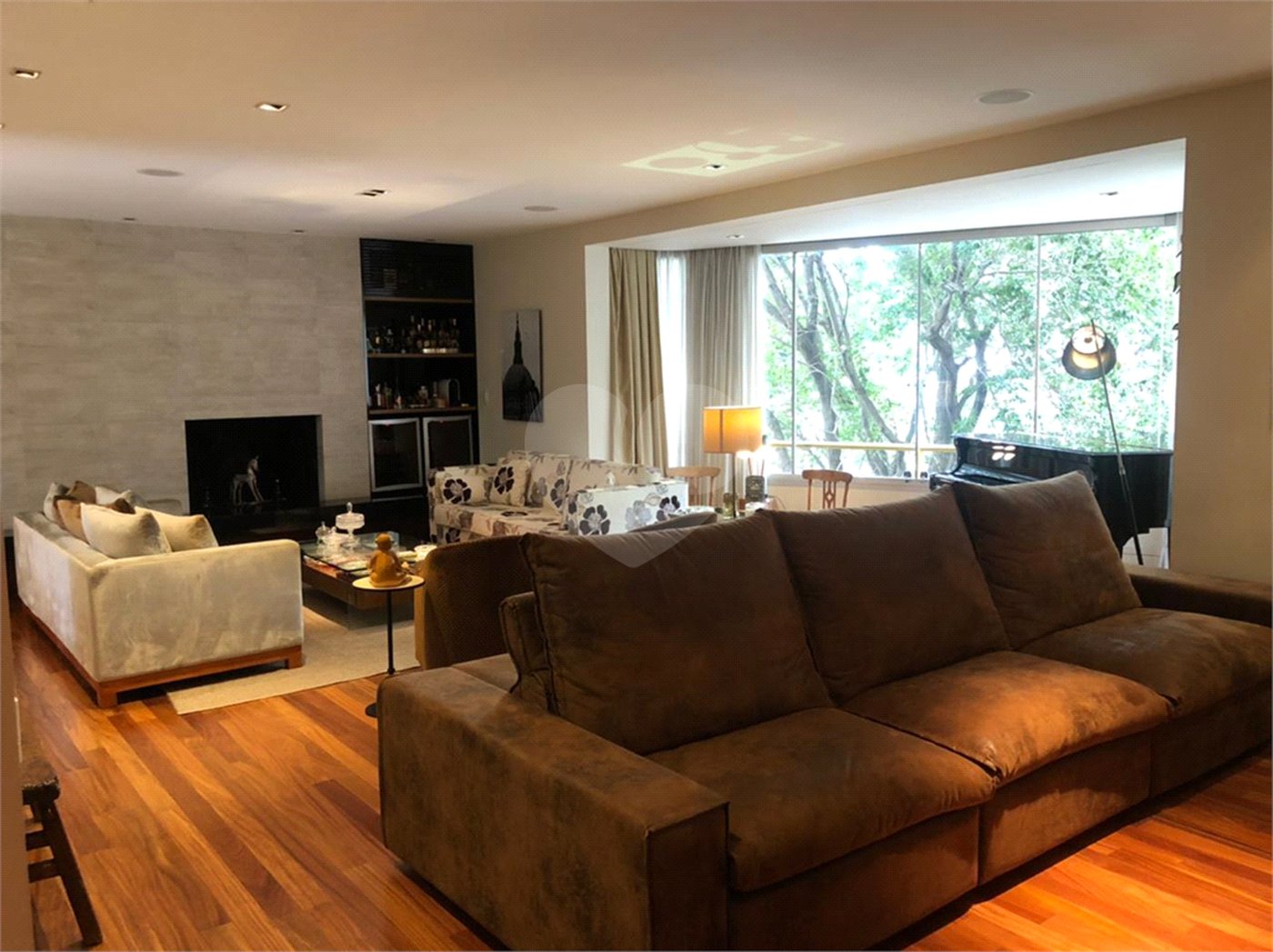 Apartamento à venda com 4 quartos, sendo 3 suítes, em Alto da Boa Vista, São Paulo, SP