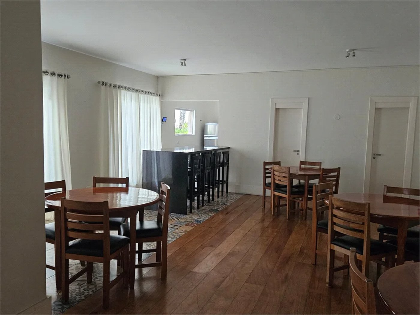 Apartamento à venda com 3 quartos, sendo 2 suítes, em Jardim Ampliação, São Paulo, SP