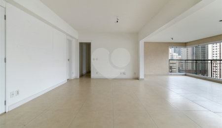 Apartamento à venda com 4 suítes em Santo Amaro, São Paulo, SP