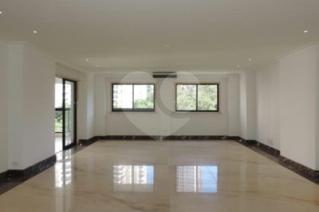 Apartamento à venda com 3 suítes em Jardim Marajoara, São Paulo, SP