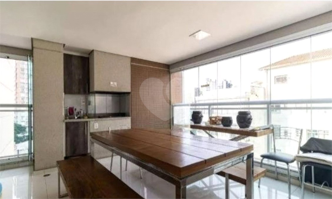 Apartamento à venda com 3 suítes em Paraíso, São Paulo, SP
