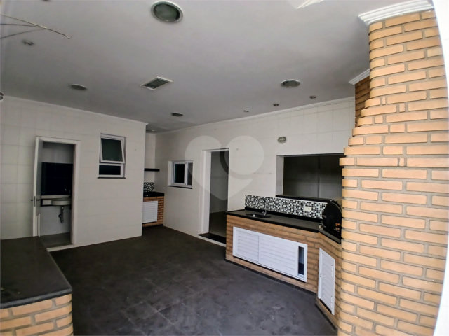 Sobrado à venda com 3 quartos, sendo 1 suíte,  em Santana, São Paulo, SP