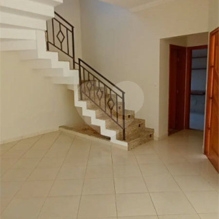 Casa à venda com 4 quartos, sendo 1 suíte, no condomínio Villa Real Ribeirao Preto, Ribeirão Preto - SP