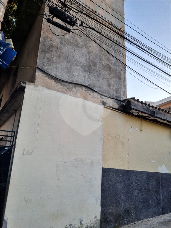 Sobrado à venda com 3 quartos em Vila Basileia, São Paulo, SP