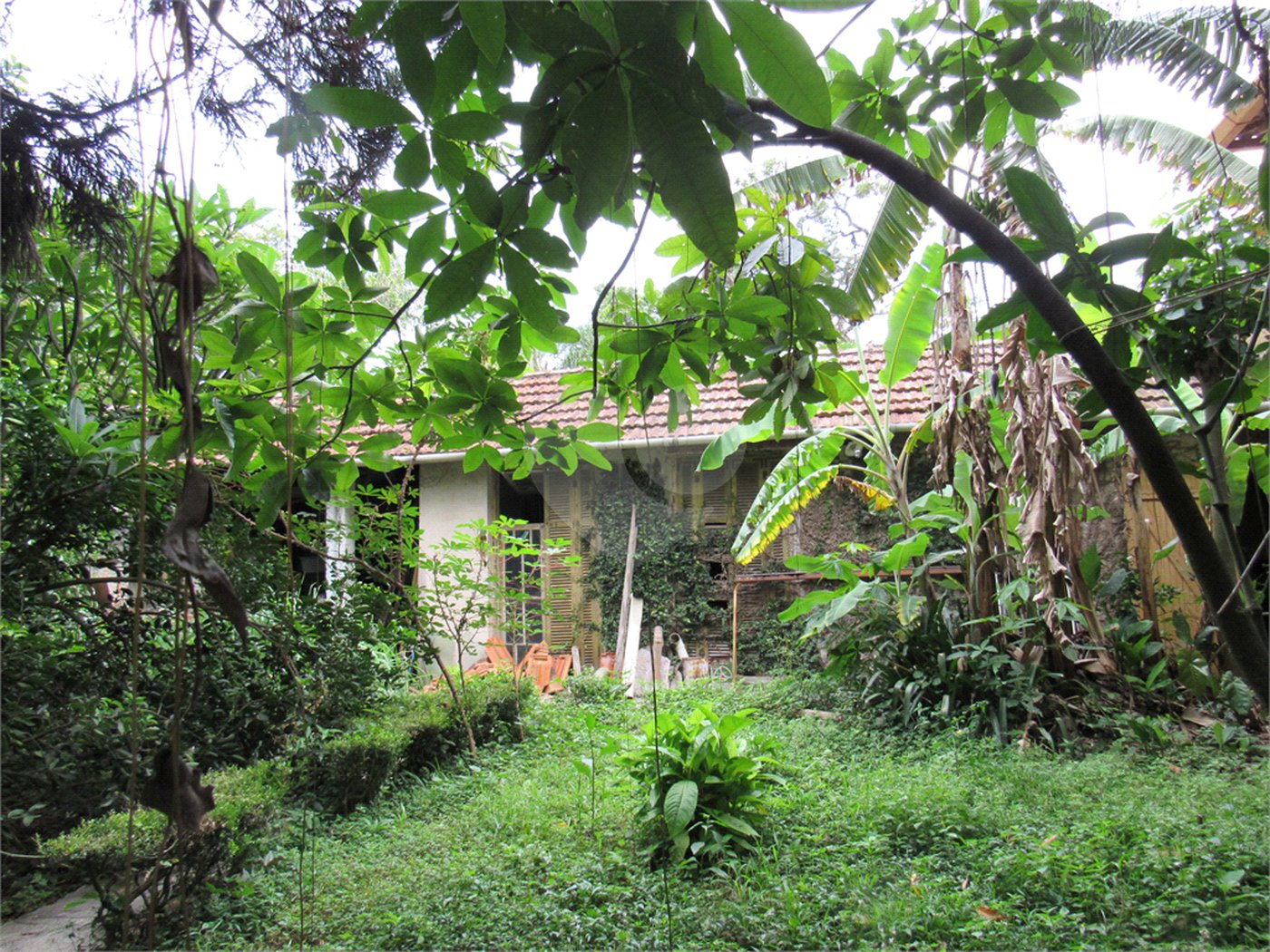 Sobrado à venda com 3 quartos em Tremembé, São Paulo, SP