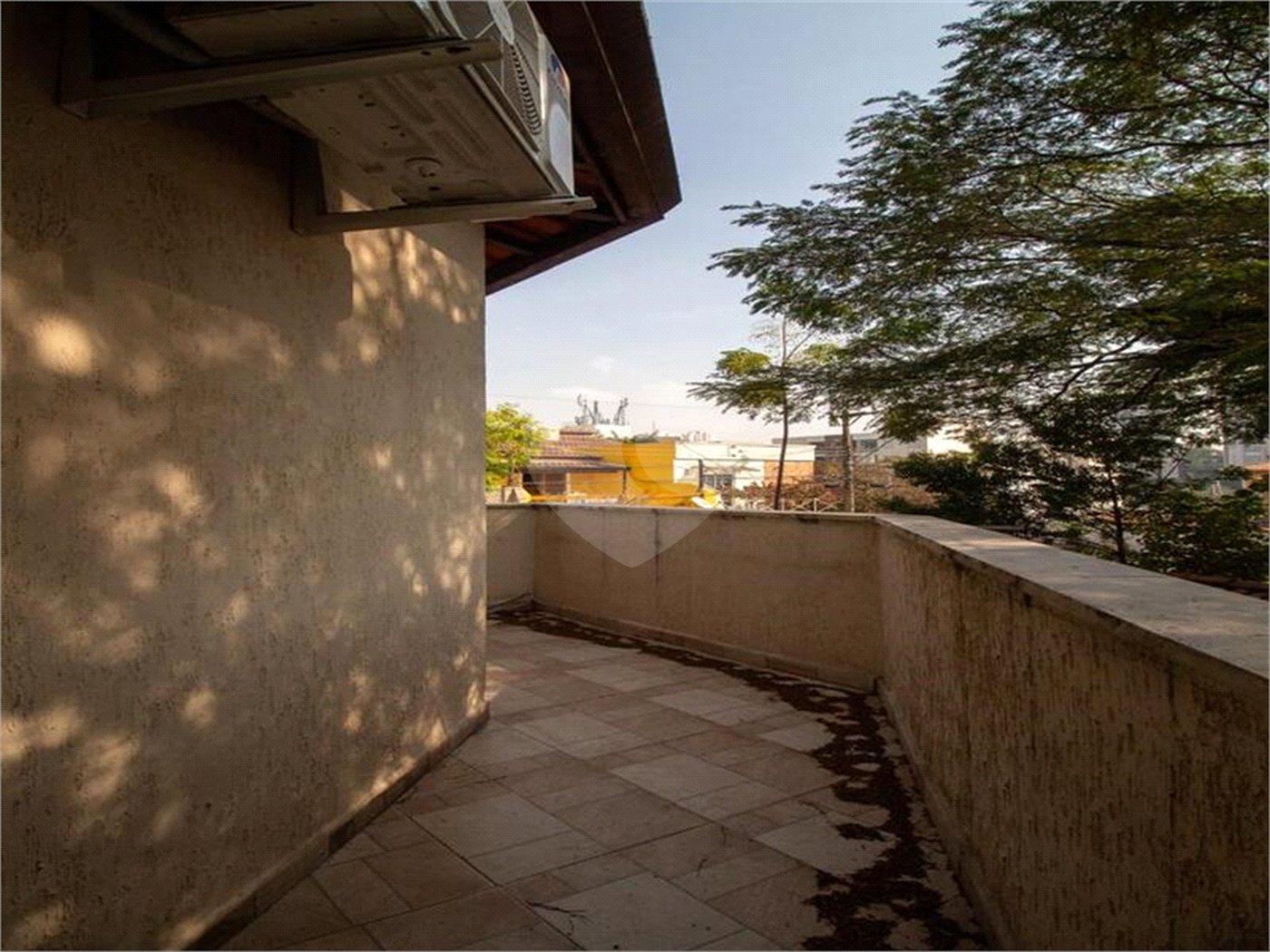 Casa à venda com 3 quartos, sendo 1 suíte, em Jardim Ester, São Paulo, SP