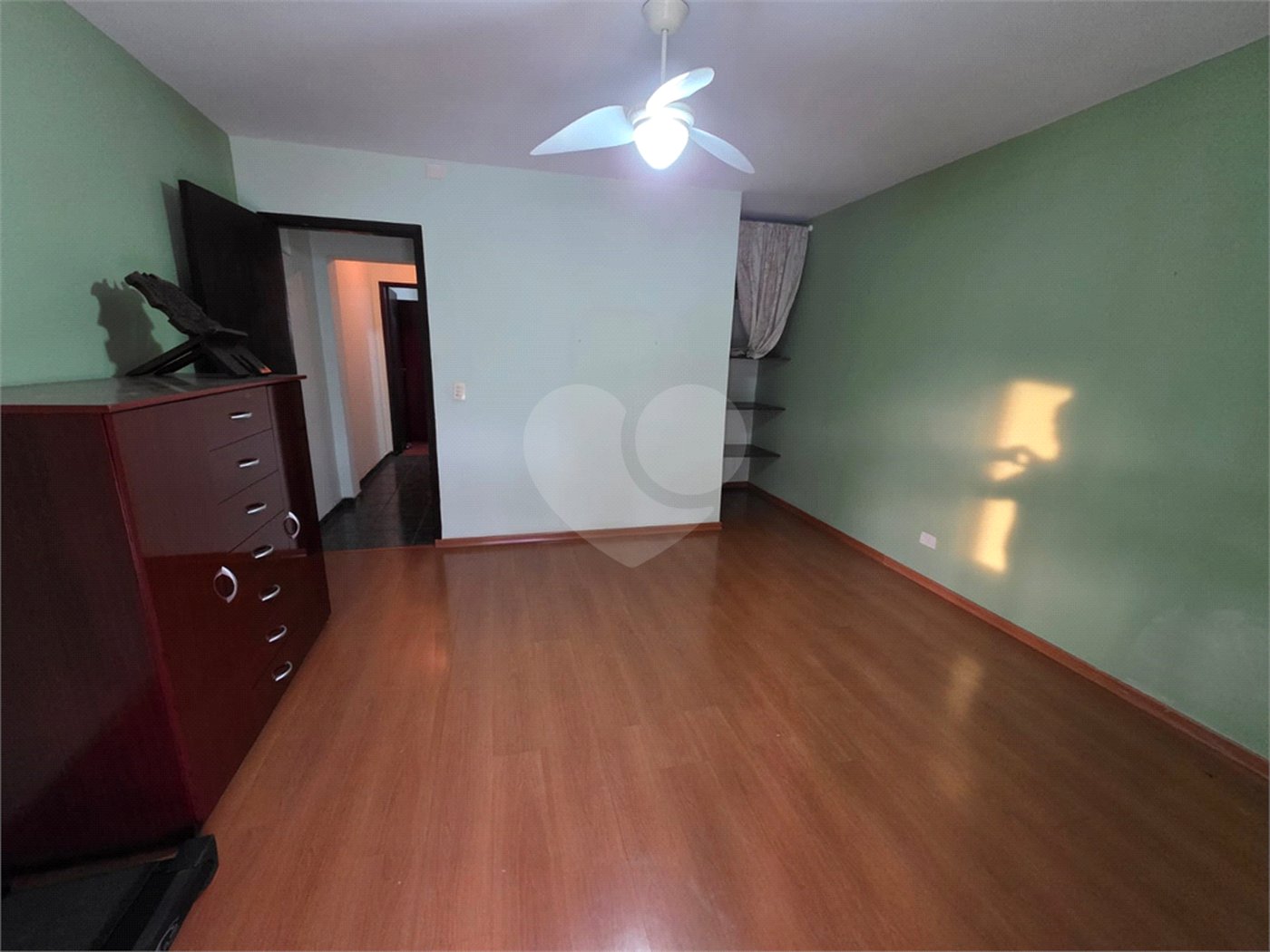 Sobrado à venda com 3 quartos em Rio Pequeno, São Paulo, SP