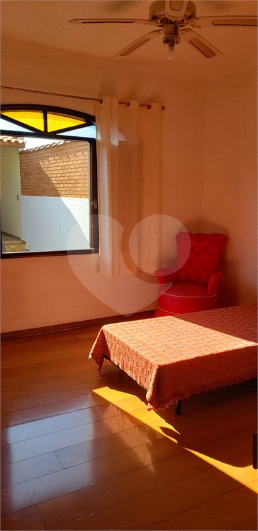 Sobrado à venda com 3 quartos, sendo 1 suíte, em Tremembé, São Paulo, SP