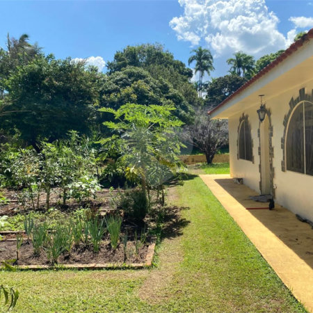 Casa à venda com 4 quartos, sendo 2 suítes,  em Dois Córregos, Piracicaba, SP