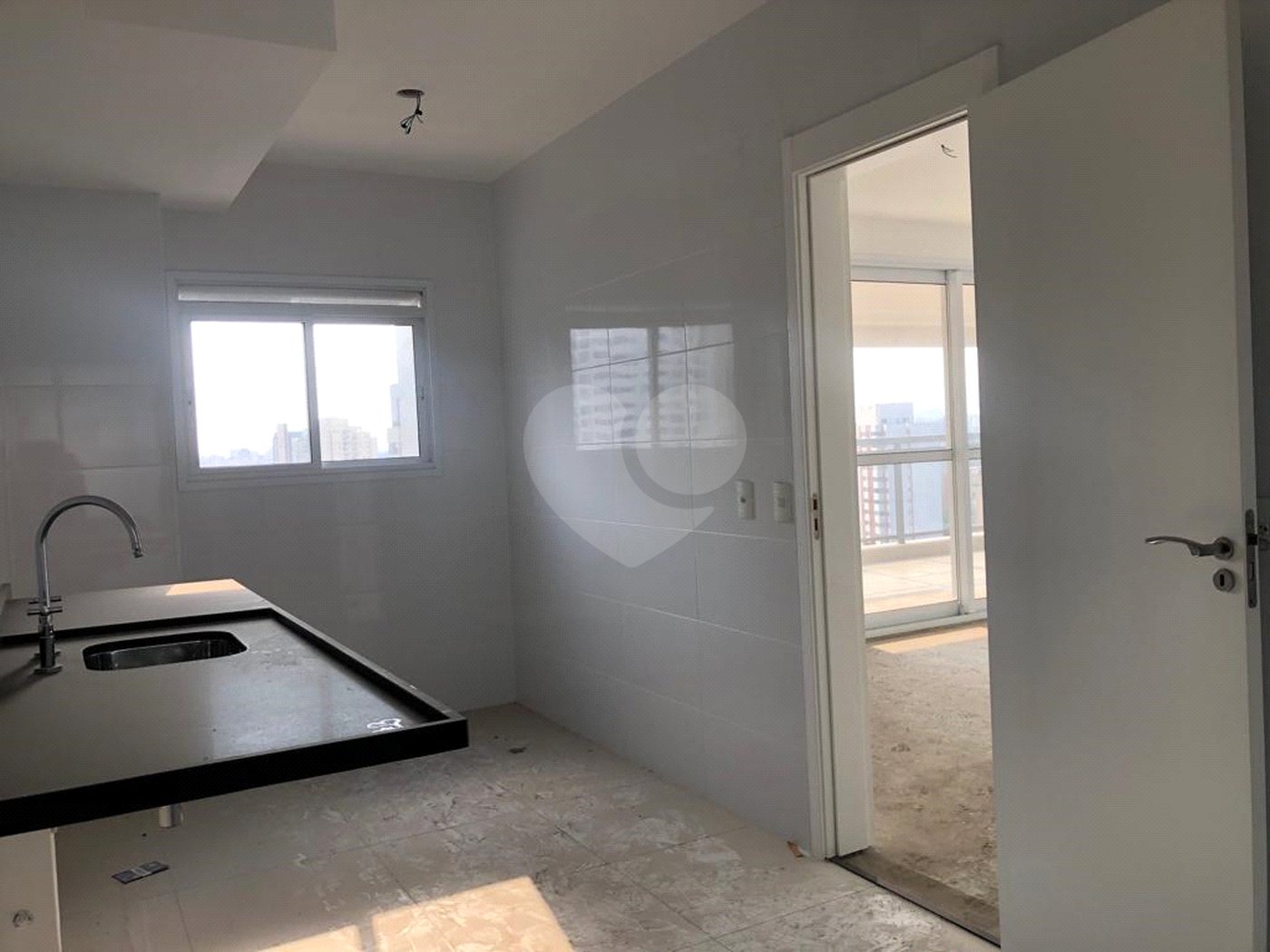Apartamento à venda com 3 quartos, sendo 2 suítes, em Vila Clementino, São Paulo, SP