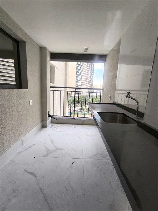 Apartamento à venda ou para alugar com 3 suítes em Água Branca, São Paulo, SP