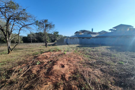 Terreno à venda em Jardim dos Pinheiros, Atibaia, SP