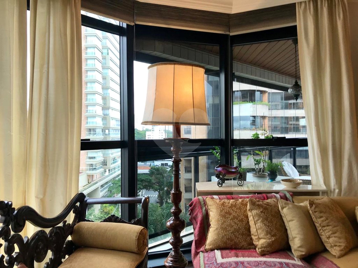 Apartamento à venda com 3 suítes em Vila Mariana, São Paulo, SP