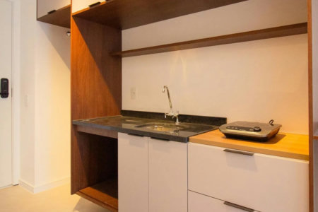 Studio de 26m² para alugar com 1 quarto mobiliado em Pinheiros próximo ao Metrô Faria Lima