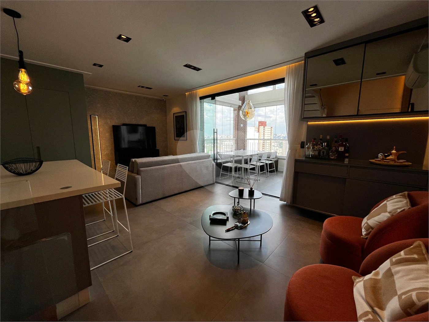 Apartamento à venda com 2 quartos, sendo 1 suíte, em Santa Teresinha, São Paulo, SP