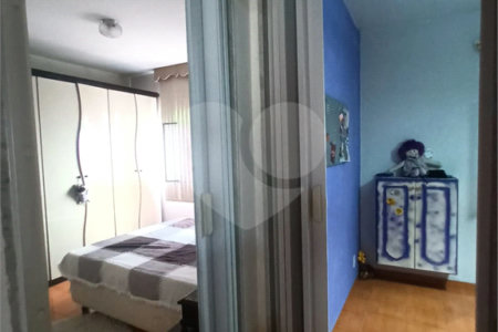 Casa à venda com 2 quartos, sendo 1 suíte, no condomínio Parque Central, Rio de Janeiro - RJ