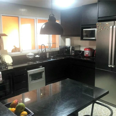 Casa à venda com 4 quartos, sendo 2 suítes, em Jardim Samara, São Paulo, SP